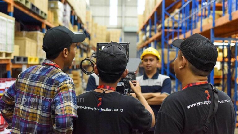 Jasa-Pembuatan-Video-Company-Profile-PT-Jenius-Pratama-Kreatif-atau-Jepret-Production